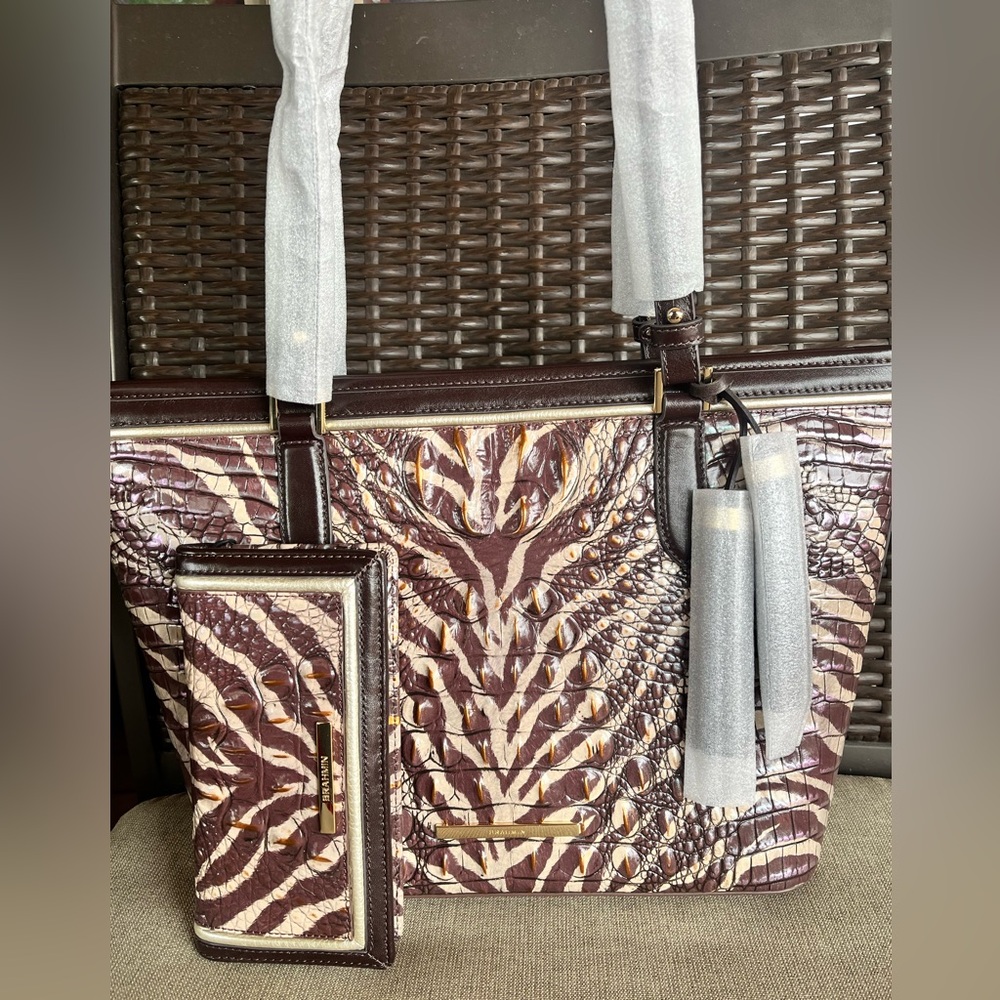 NWT Brahmin SET in COFFEE BENGAL Medium Asher and Ady Wallet